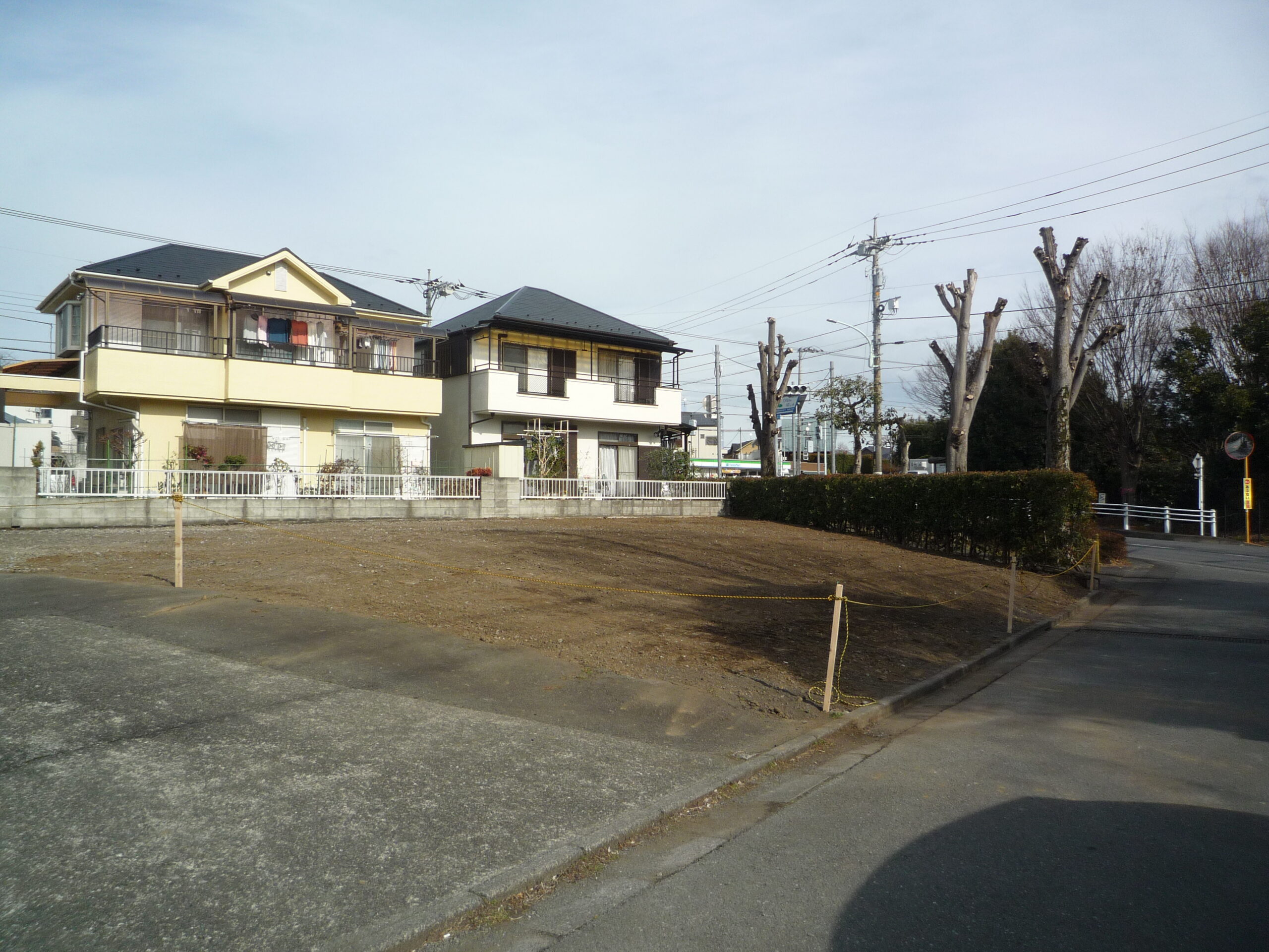 販売現地