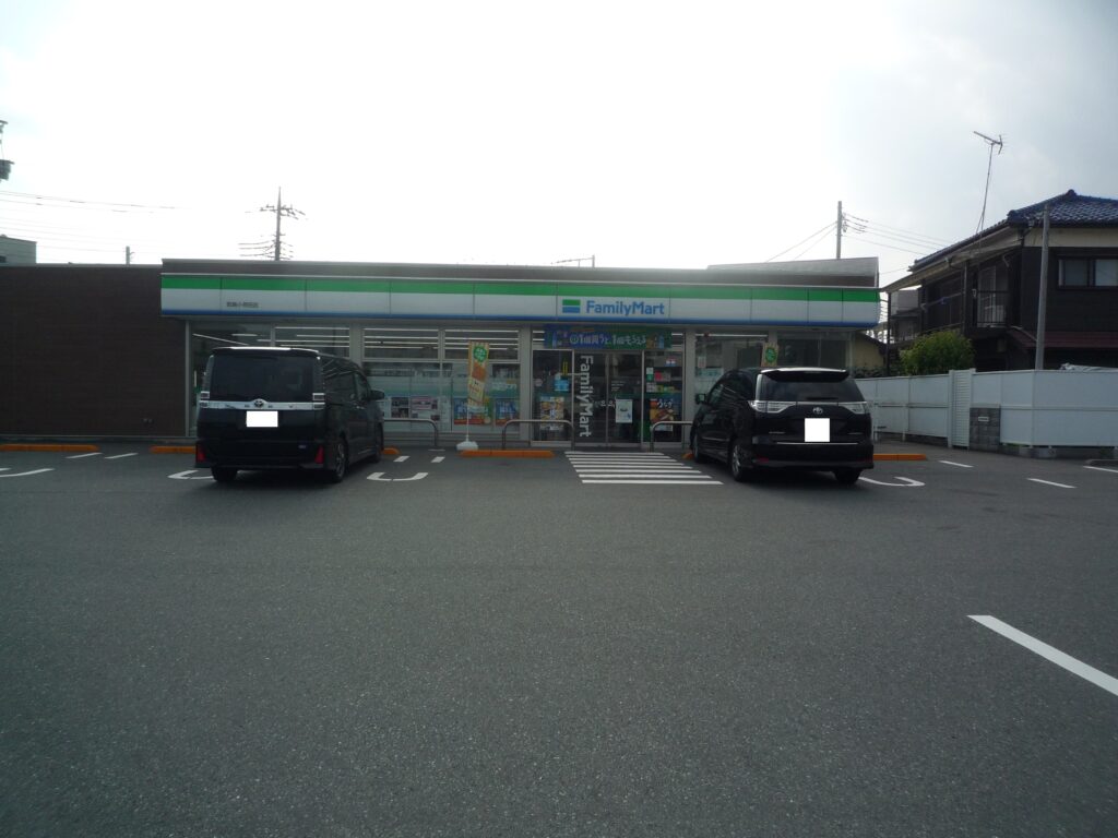 ファミリーマート